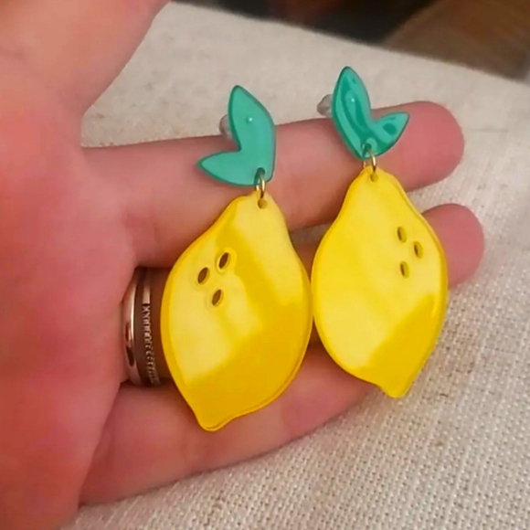 Lemon Acrylic Earrings - Picture 2 of 4
